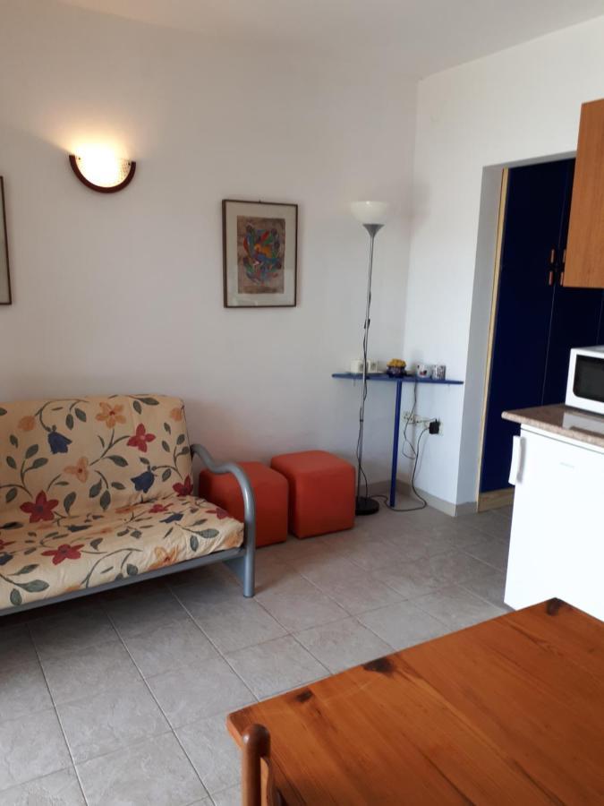 Apartmani Sikic メタイナ エクステリア 写真